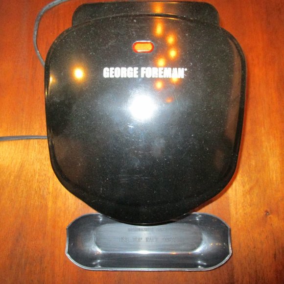 George Foreman 2 serving grill - used condition - Picture 3 of 15